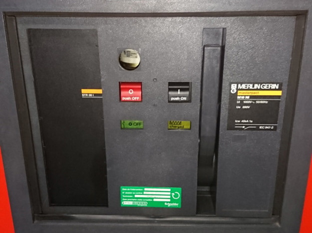 BT MasterPact - Remplacement du disjoncteur au siège de EUROGEM