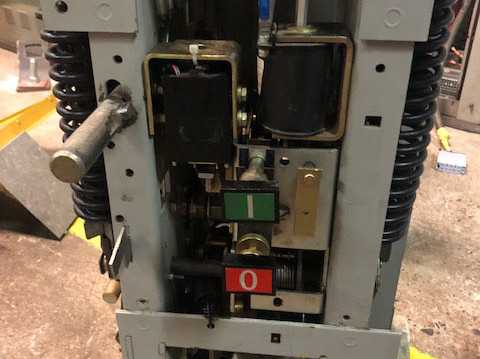 Maintenance disjoncteur et contacteur HTA Schneider Electric - Merlin Gerin FB