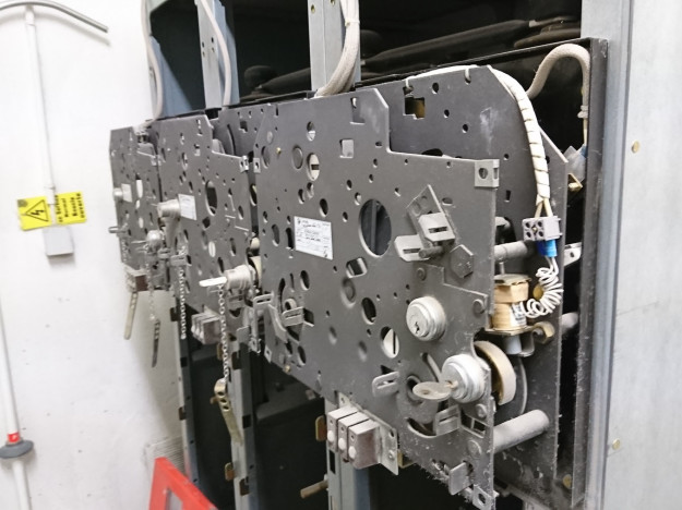 Maintenance Tableau HTA Schneider Electric FLUOKIT M24 - commande ouverte