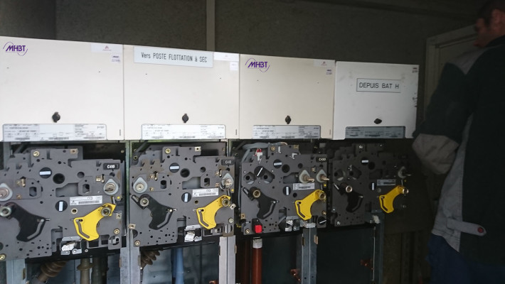 Maintenance tableau HTA Schneider Electric FLUOKIT M24 - Commandes ouvertes