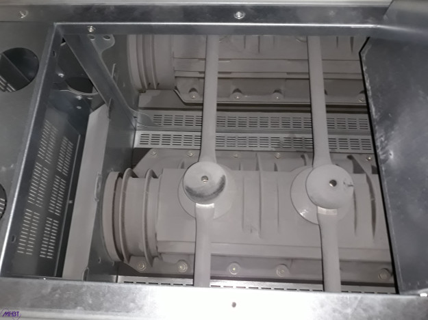 Tableau HTA Schneider Electric SM6 poussiéreux