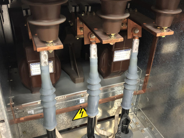 Maintenance tableau débrochable HTA