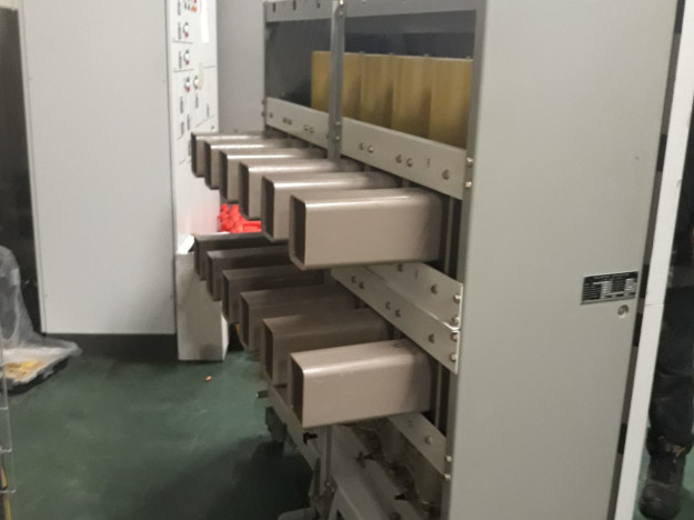 Maintenance disjoncteur contacteur ALSTOM HL Huile