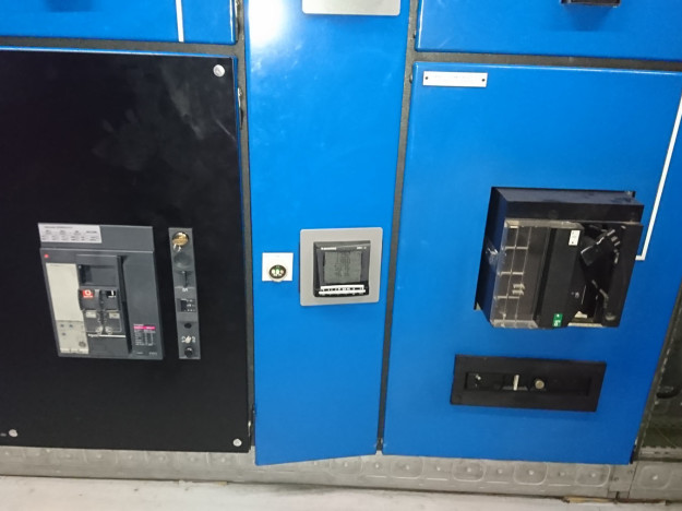 Maintenance disjoncteur BT Schneider Electric