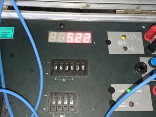 Maintenance disjoncteur BT Schneider Electric