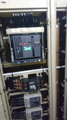 Maintenance disjoncteur BT Schneider Electric