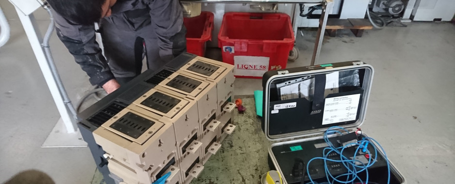 Maintenance disjoncteur BT Schneider Electric Maintenance disjoncteur BT Schneider Electric